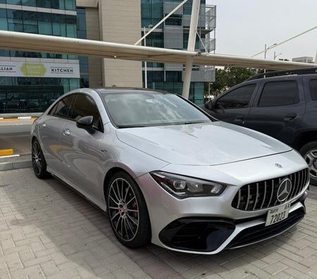 Usado Mercedes Benz AMG CLA 35  en Dubai